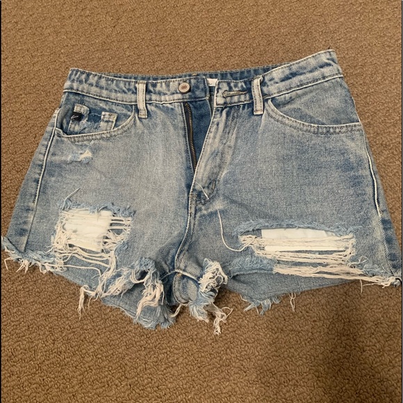 KanCan jean short - Picture 1 of 3